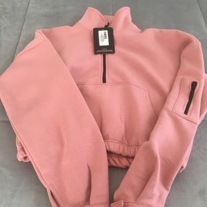 PrettyLittleThing Cropped Zip Sweater